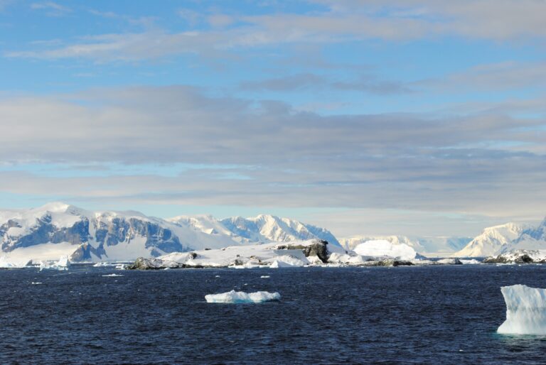 KIITEs Polar 16 Antarctic scenery_Jamie Scherbeijn